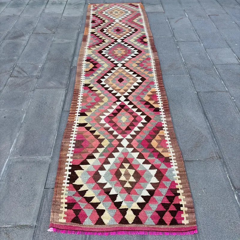 Rainbow Floral Rug, 2,8x11,8 ft Beige Accent