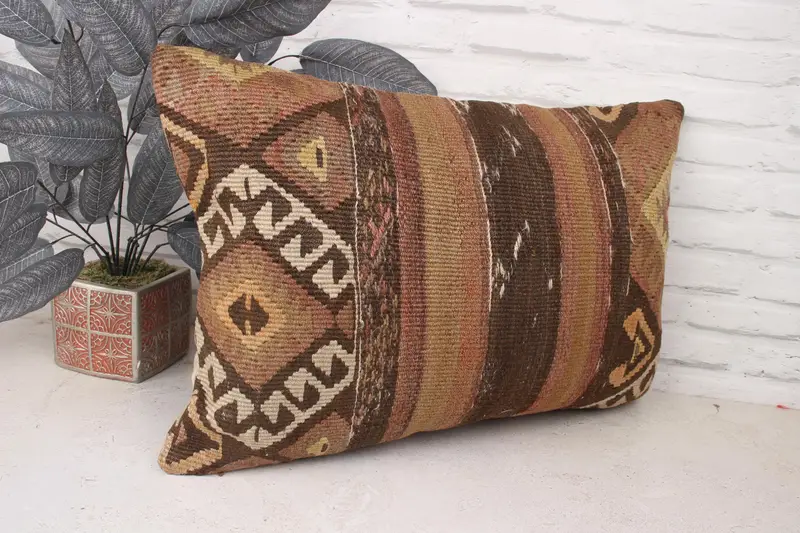 Vintage Kilim Pillow, Pillow for Couch, Throw Kilim Pillow, Crochet Pattern Cushion, 16x24 Brown Cushion Case, Toss Cushion, Cushion Case - 3