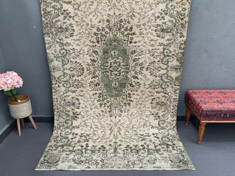 4.8x8.1 ft Area Vintage Rug, Turkish Rug, Green Brown Plants & trees Wool Rug - 1