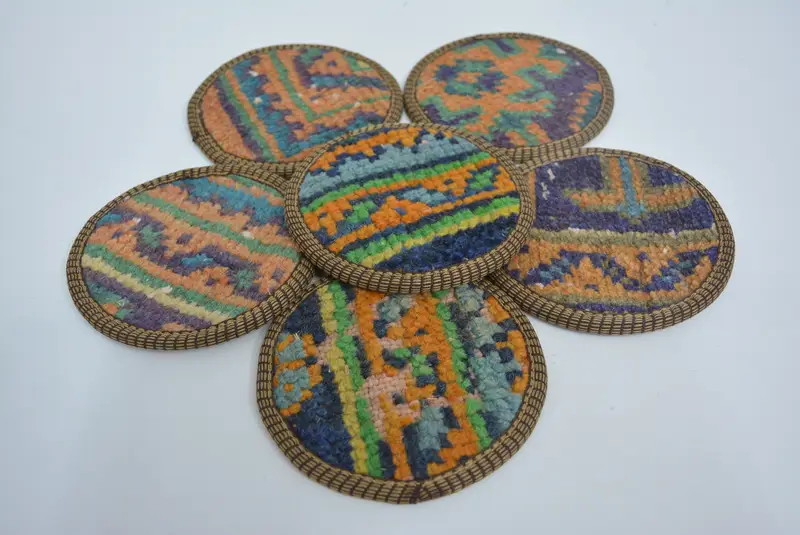 Posavasos de tela de cuero antideslizante, posavasos de diseño Kilim único