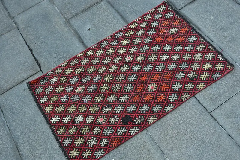 2,2x3,2 ft kleiner türkischer Teppich, roter floraler Vintage-Teppich - 1