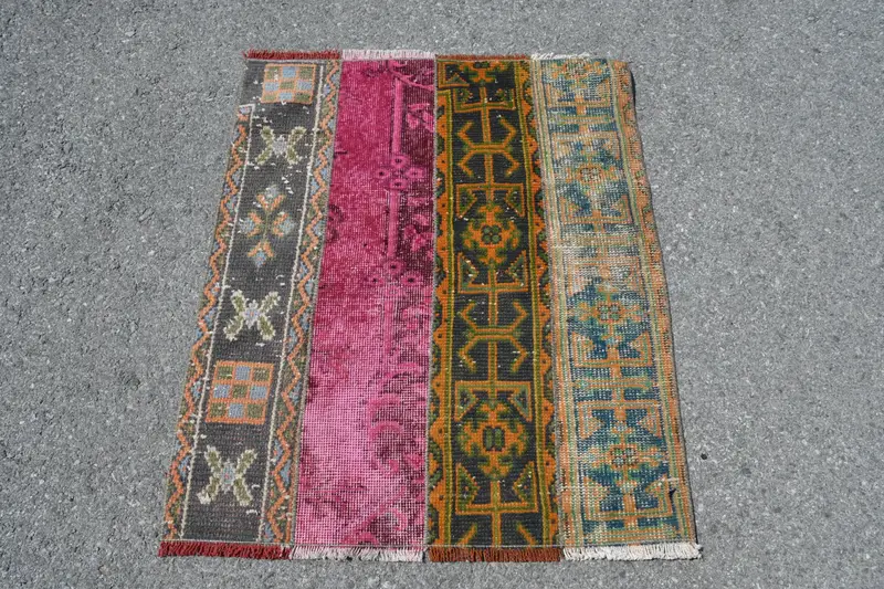 Vintage Halı, 2.6x3.1 ft Türk Halısı, Pembe Mavi Soyut Yün Halı - 1