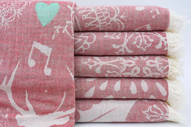 Beach Wedding Favor, Home Decor Gifts, Deer Pattern Towel, Turkish beach towel, Quick-Dry Beach Towel, 70x40 Cotton Christmas Design, Bathroom Towel - 1