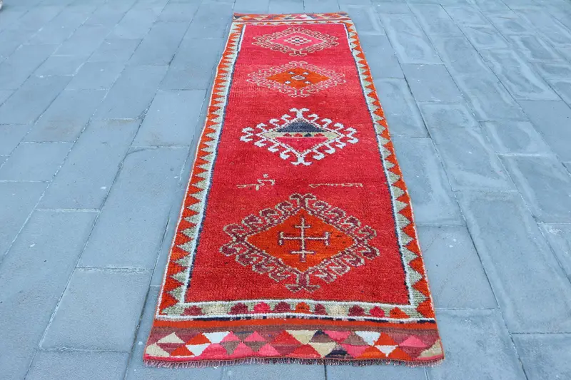 3,1 x 10,1 ft Teppich, türkischer Vintage-Teppich, rot-weißer Camouflage-Wollteppich - 1