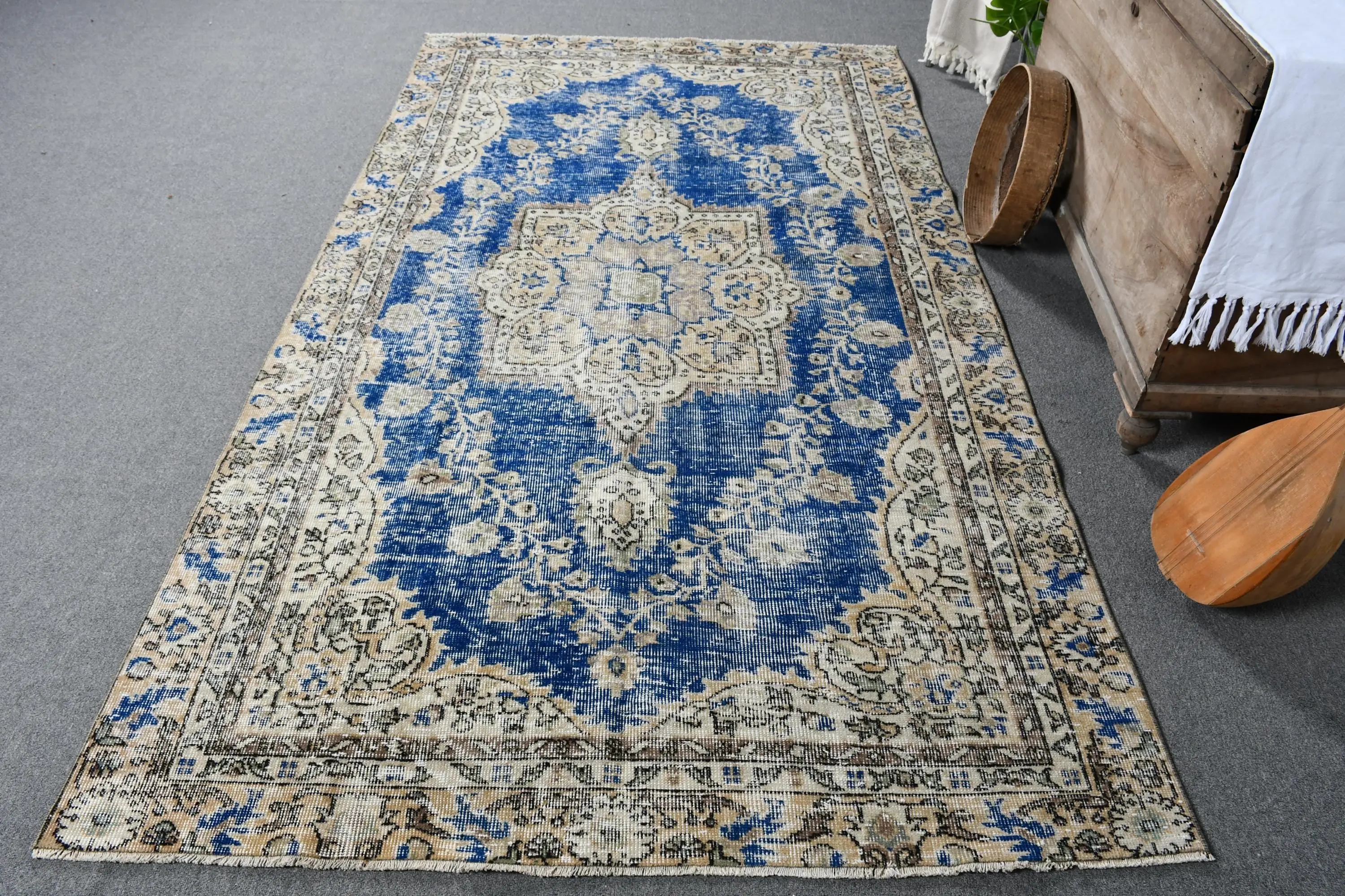 Bej ve Mavi İkat Halı, 5x8 ft Zarif İlave - 1