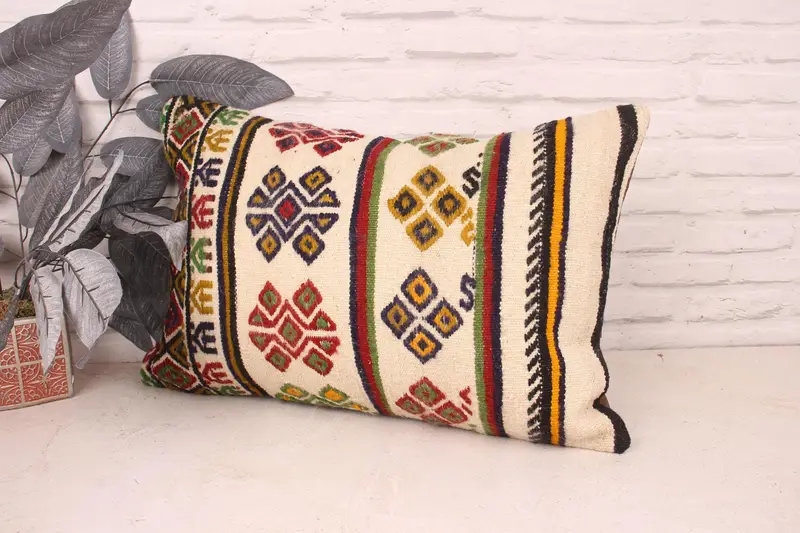 Vintage Kilim Throw Pillow, Boho Pillow, 16x24 White Cushion Case, Cushion Case, Pattern Throw Pillow Sham, Kilim Cushion Sham - 4