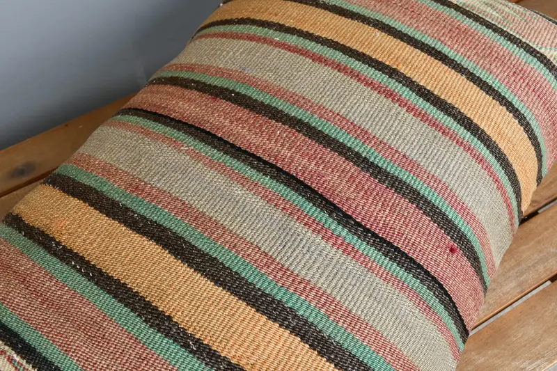 Cushion, Throw Kilim Pillow, 16x24 Red Cushion Cover, Home Decor Pillow, Pillow for Couch, Farmhouse Pillow Case, Wholesale Cushion - 4