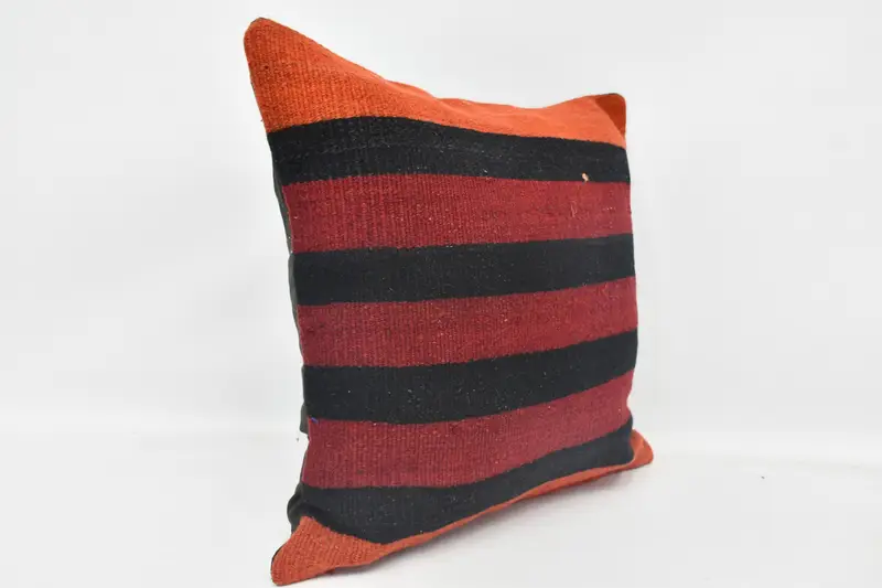 Cushion Cover, Vintage Kilim Throw Pillow, 20x20 Red Cushion Cover, Kilim Pillow, Crochet Pattern Pillow, Handmade Kilim Cushion - 3