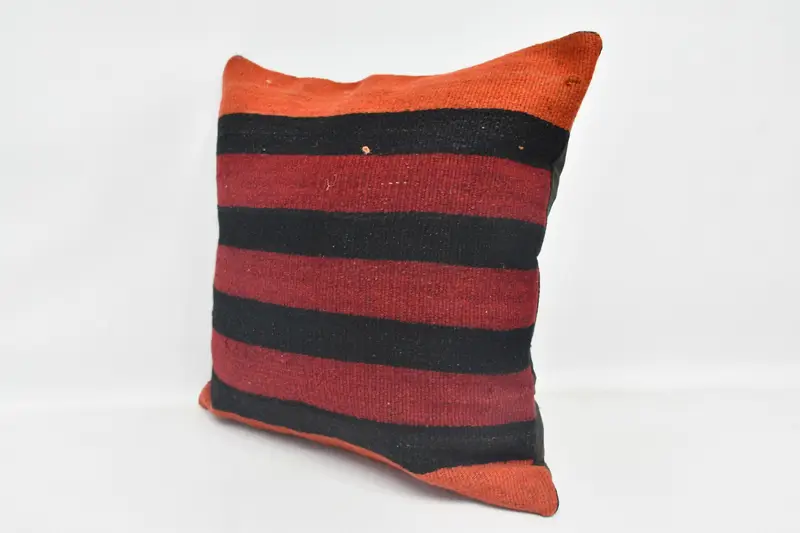 Cushion Cover, Vintage Kilim Throw Pillow, 20x20 Red Cushion Cover, Kilim Pillow, Crochet Pattern Pillow, Handmade Kilim Cushion - 4