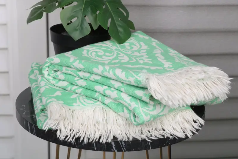 Beach Size Towel, Housewarming Gift, Christmas Gift, Family Gift Basket, 68x36 Cotton Baroque Towel, Bridesmaid Gift Towel, Bachelorette Party Gifts - 4