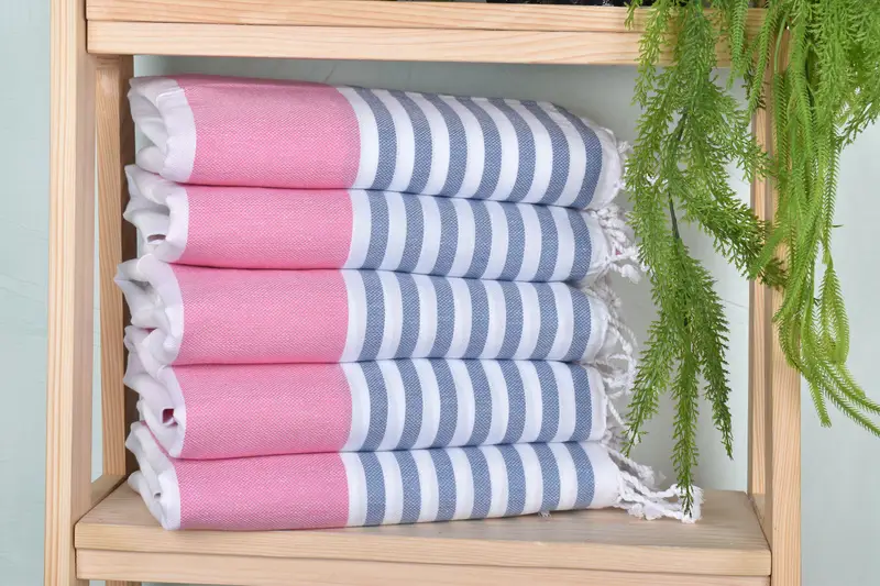 Friends Beach Towel, Quick-dry peshtemal, Bridesmaid Gift Towel, 70x40 Cotton Striped Towel, Hammam Towel USA, Bridesmaid Gifts, Valentines Gift - 1