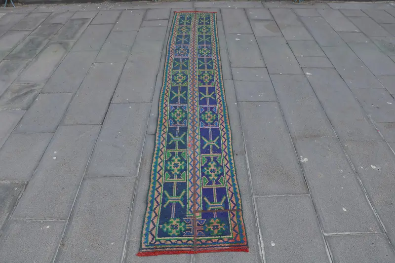Alfombra vintage de 1,6x10,1 pies, alfombra de corredor turco, alfombra de lana de plantas y árboles azules - 1