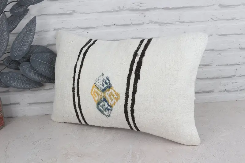 Pillow Cover, Turkish Rugs Cushion Cover, Handmade Kilim Cushion, Home Decor Pillow, Kilim Cushion Sham, 12x20 White Cushion Cover - 4