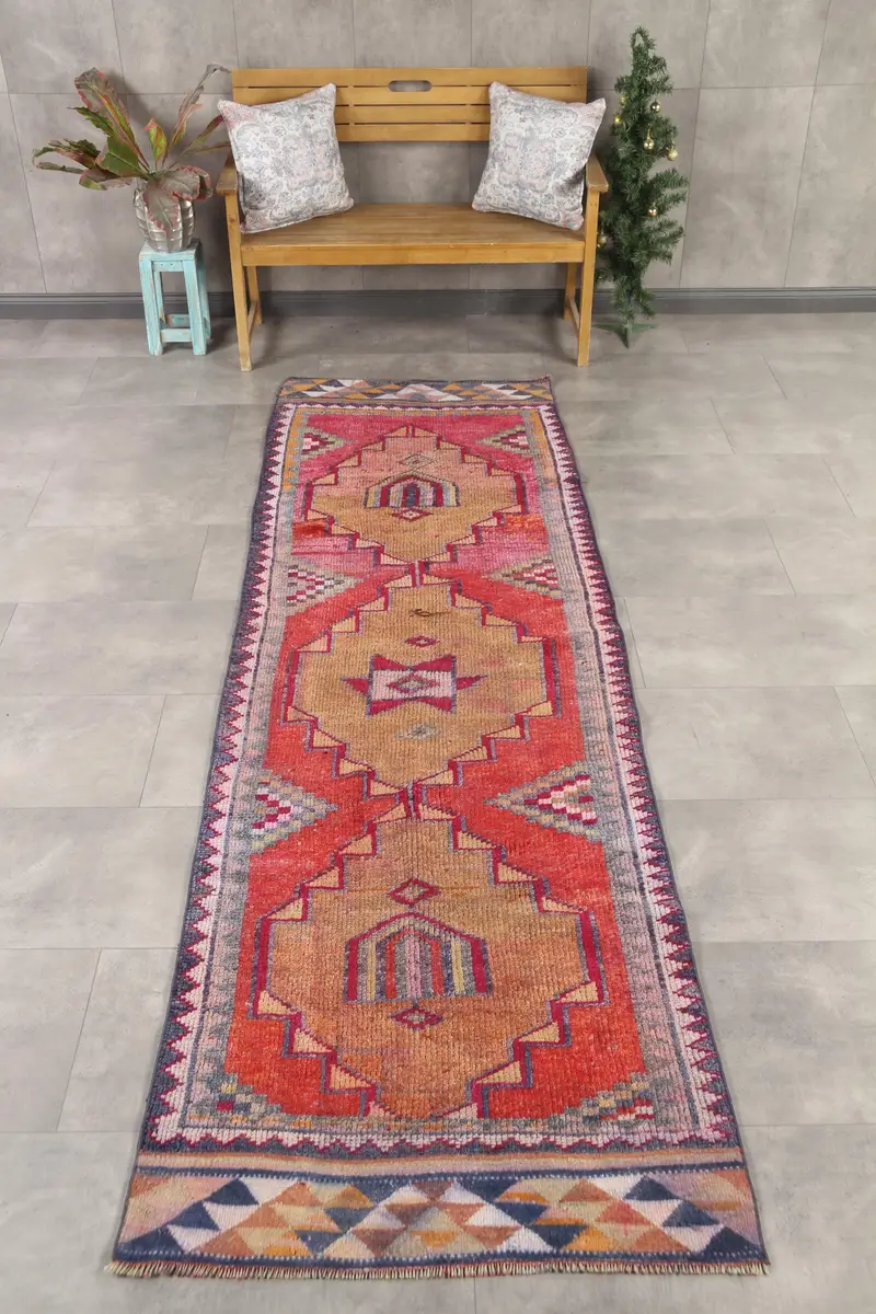 3.3x10.6 ft Runner Türk Halısı, Vintage Halı, Kırmızı Mavi Geometrik Yün Halı - 1