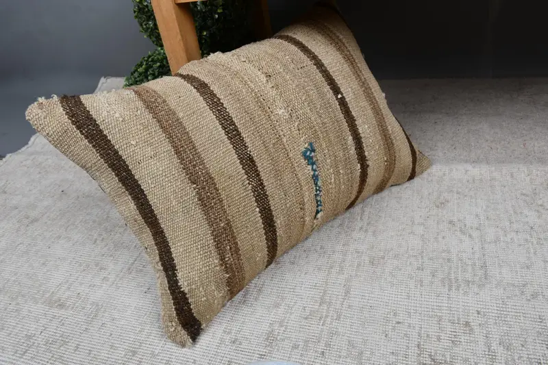 Kilim Cushion Sham, Home Decor Pillow, 16x24 Beige Cushion Cover, Throw Kilim Pillow, Vintage Kilim Pillow Cushion Case, Pillow Sham, Ottoman Pillow - 7