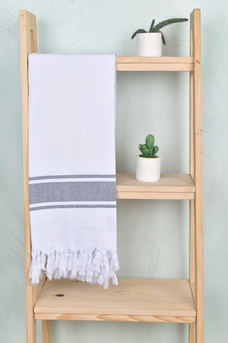Guest Towel, 70x40 Cotton Striped Towel, Monogrammed Beach Towel, Personalized Gift For Her, Sand-Resistant Peshtemal, Travel towel, Bath towel - 8