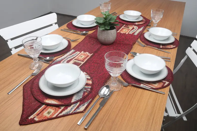 ボヘミアン長方形プレースマット、56x12インチ、レッド&オレンジコットンウール