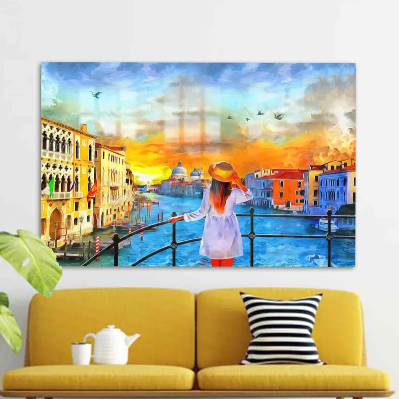 エレガントなプリントガラス: ヴェネツィアの風景をモダンなインテリアに