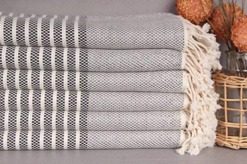 Girl Trip Party Favor, Personalized Bridesmaid Gift, Gift Towel, 76x40 Cotton Striped Towel, Housewarming Gift, Beach Towel Bulk, Bachelorette Gifts - 2
