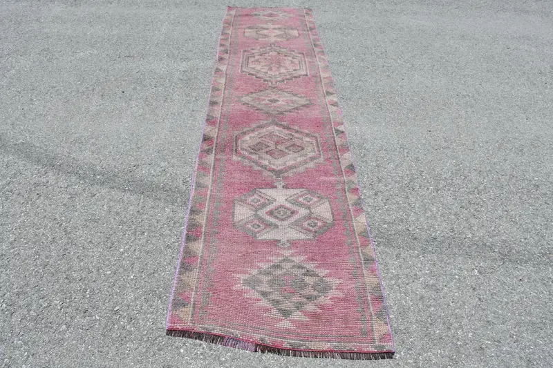 Türk Vintage Herki Runner Halı 2.6x11.3 ft, Kırmızı Ombré Halı Yün - 1