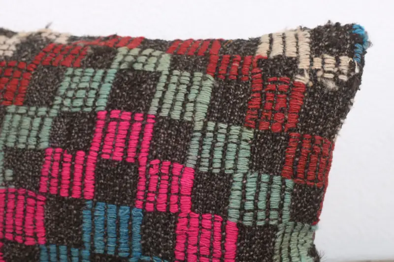 Ethnic Pillow Cover Pillow Case, Cushion Cover, Vintage Pillow, Pillow for Couch, Wholesale Cushion, 12x20 Red Pillow Case, Kilim Pillow Cover - 5