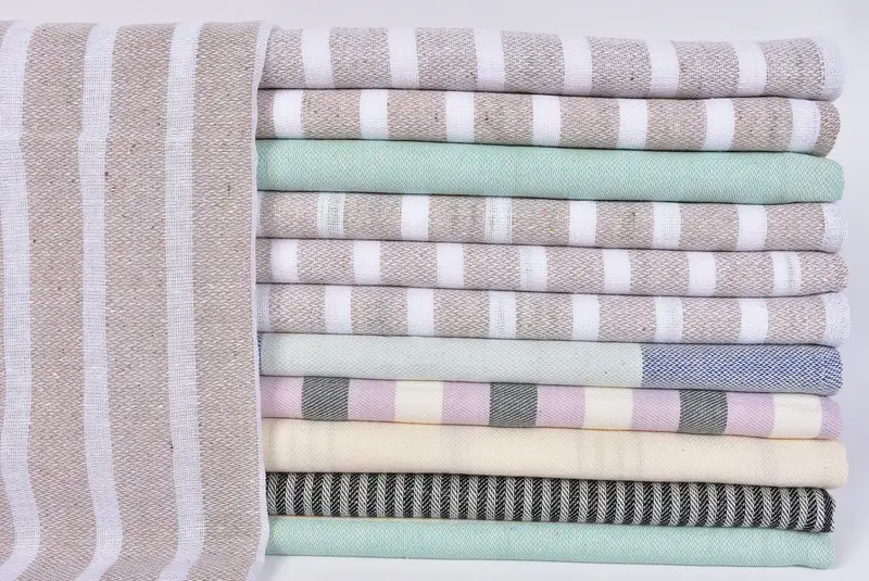 ウェディングシャワーギフト、モノグラムハンドタオル、モノグラムハンドタオル、ゲストタオル、28x20のコットンセット12タオル、パーソナライズされたギフト、カスタムウェディングギフト - 1