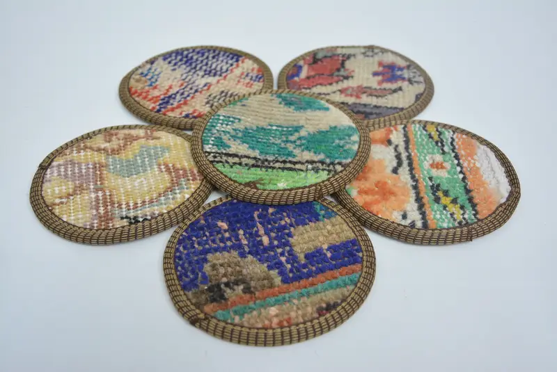 Posavasos tejido azul y naranja, posavasos boho antideslizante