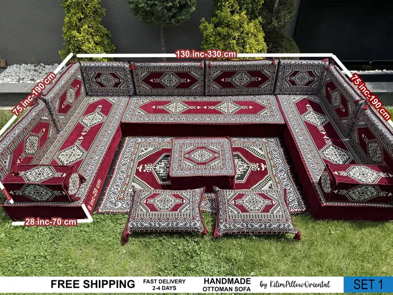 El Yapımı Kilimden Esinlenen Puf, Kırmızı & Gri Yün Puf