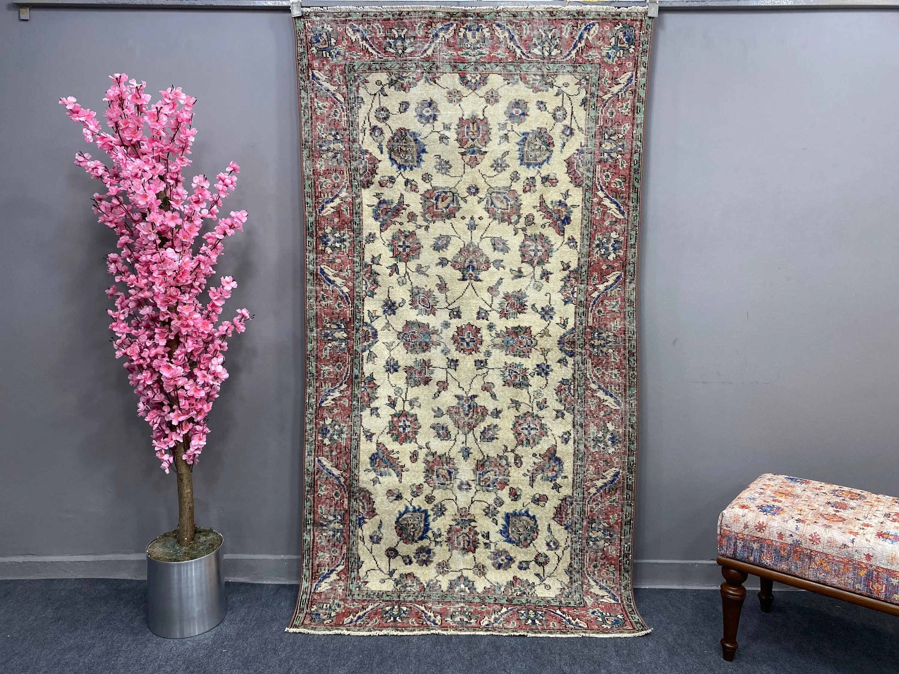 3.7x7.1 ft Halı, Vintage Türk Halısı, Kırmızı Mavi Çiçekli Halı - 1