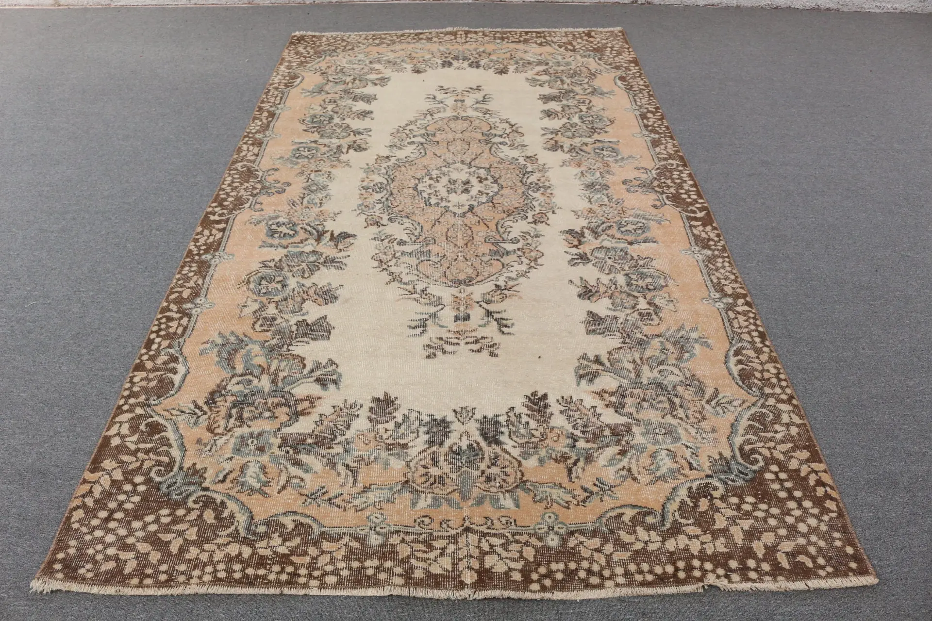 5.3x9.5 ft Turkish Vintage Rug, Large Rug, Brown Wool Rug - 1