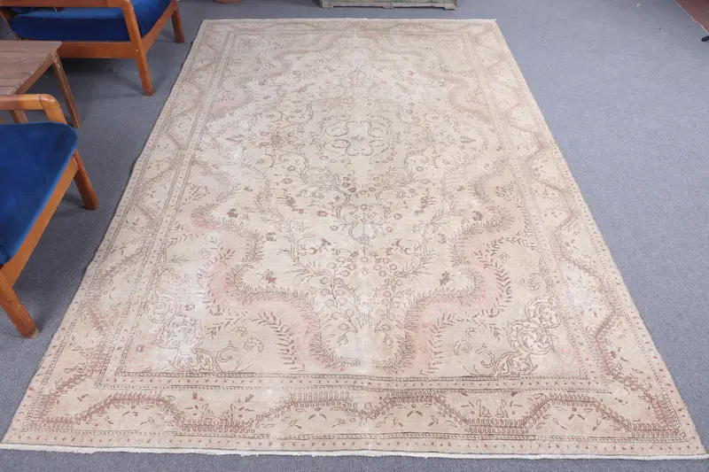 トルコ ラージ ラグ 6.3x9.5 フィート (191x289 cm)、ウシャク ブラウン サウスウェスタン ヴィンテージ ラグ - 1