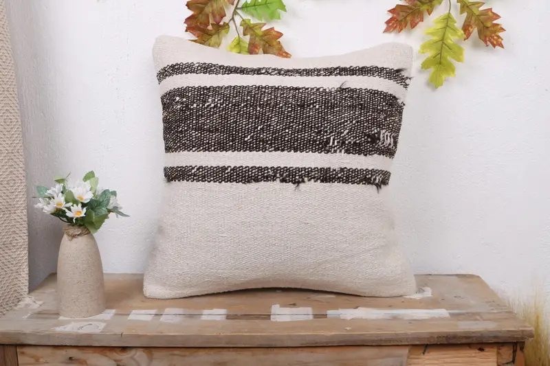 18x18 White Cushion Case, Antique Pillows, Sustainable Cushion Cover, Decorative Throw Pillow Sham, Boho Pillow, Pillow Cover, Throw Kilim Pillow - 1