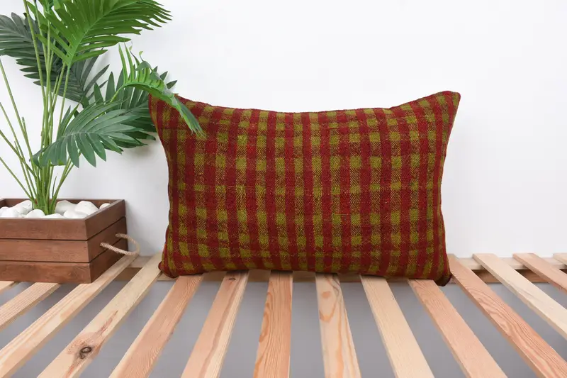 Couch Cushion Case, 16x24 Red Pillow, Throw Kilim Pillow, Square Throw Pillow Case, Cushion Cover, Gift Pillow, Vintage Kilim Throw Pillow - 1