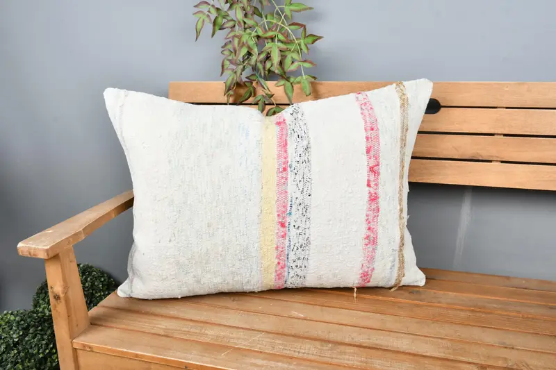 Colorful Pillow Sham, Home Decor Pillow, Kilim Pillow Cover, Farmhouse Pillow Sham, Pillow, Vintage Kilim Pillow, 20x28 White Pillow Case - 1