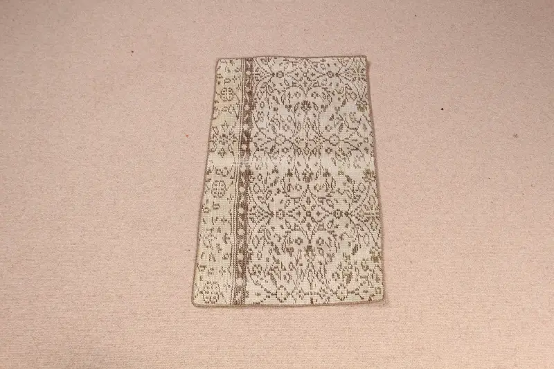 Alfombra de lunares verde y marrón, 5x8 ft Chic Decor