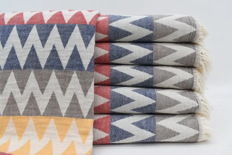 Thin towel, Gym Towel, Girl Trip Party Favor, Memorial Gift, Monogram Towels, Turkish towel, 70x40 Cotton Zigzag Design Towel, Organic towel - 1