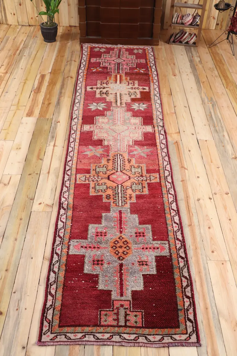 2.7x12.1 ft Runner Vintage Halı, Kırmızı Güneybatı Türk Halısı - 1