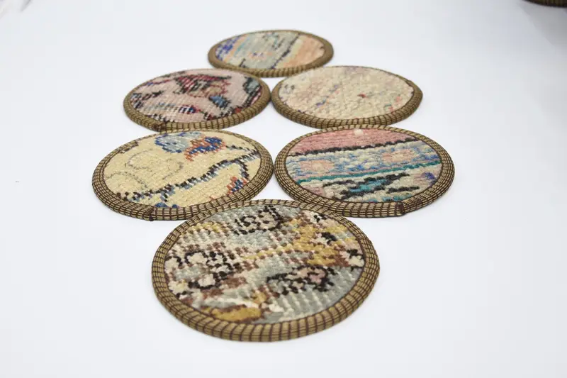 Montaña rusa Kilim azul y beige, montaña rusa redonda de inspiración étnica