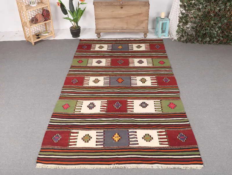 Zarif Yeşil ve Kırmızı İran Halısı, 5,3x9,2 ft