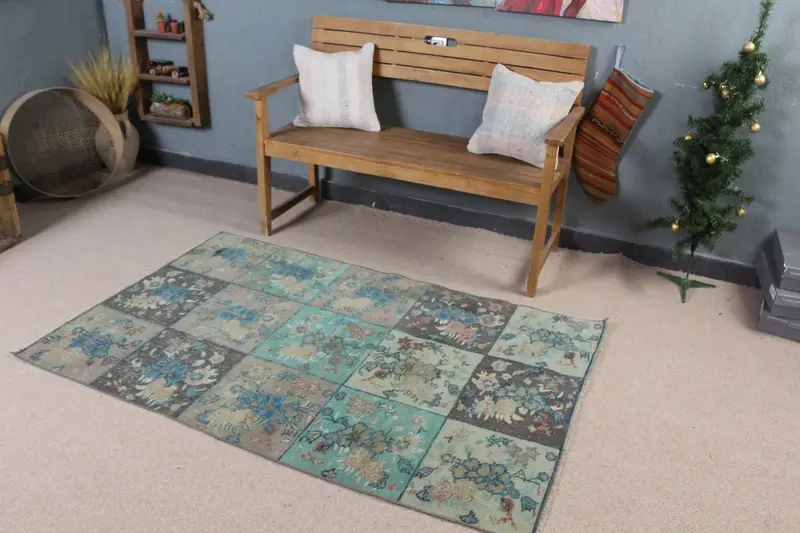 グリーン & ブルー アニマル プリント ラグ、3.6x5.6 フィート