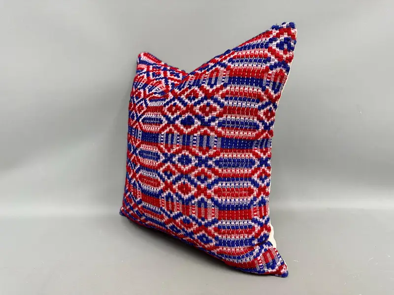 18x18 Red Cushion, Vintage Kilim Pillow, Aztec Pillow Case, Ethnical Kilim Rug Pillow, Turkish Kilim Pillow, Farmhouse Cushion Case, Pillow Cover - 3