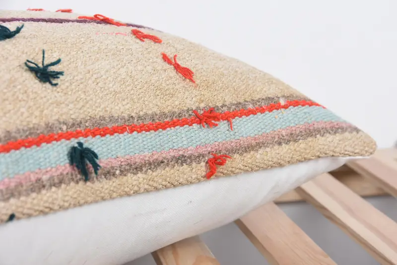 Boho Chic Pillow Sham, 16x24 Beige Pillow Cover, Boho Pillow, Turkish Kilim Pillow, Pillow Case, Traditional Pillow Cover, Handmade Kilim Cushion - 7