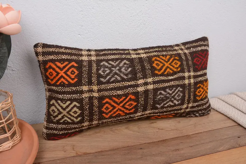 Orangefarbenes und braunes Southwestern-Wurfkissen, handgefertigtes Kissen aus Leinen und Wolle