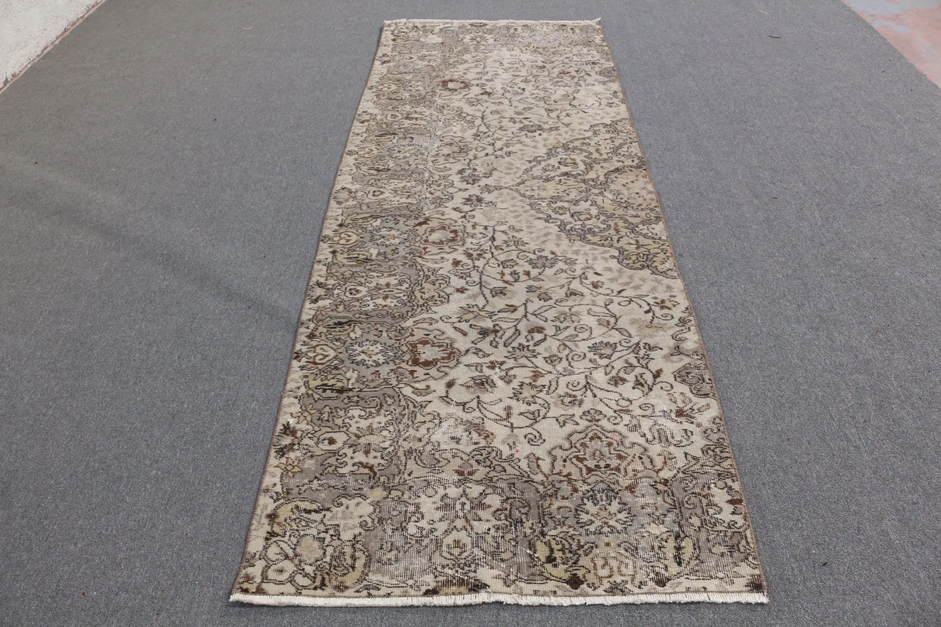 Vintage Turkish Runner Rug 3.4x9.8 ft, Brown Plants & trees Rug Wool - 1