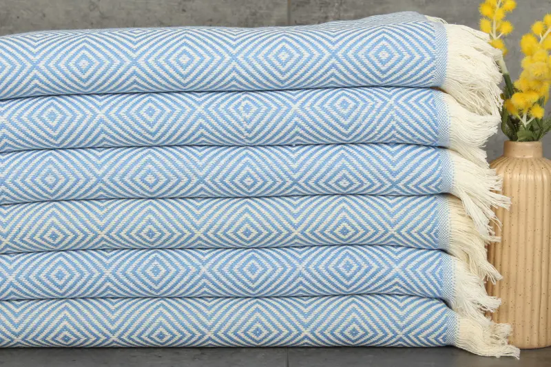 Diamond Hand Towel Cotton Light Blue and Beige, Kitchen Towel, 20x28 Inches
