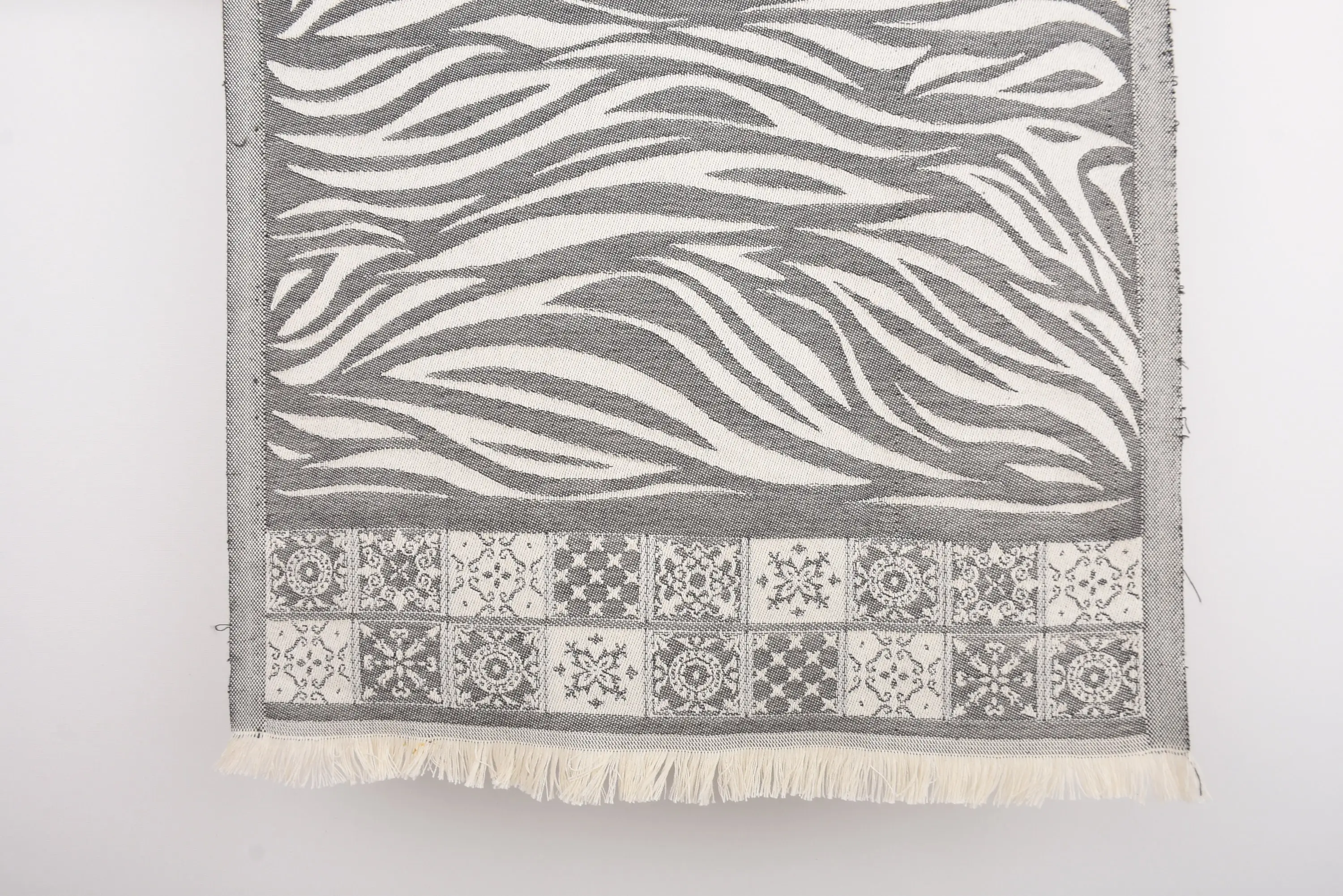 Turkish Towel Hand Towel Dark Gray Striped, 28x20 Inches - 1