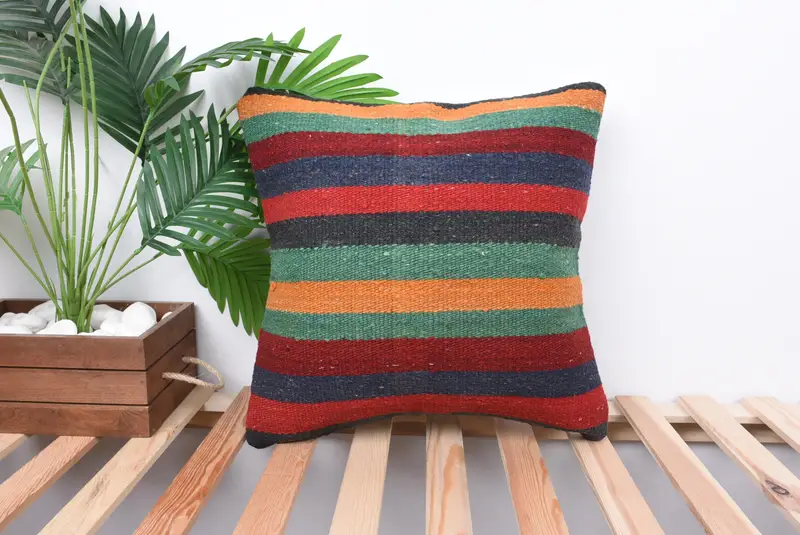 Vintage Kilim Throw Pillow, Living Room Throw Pillow Sham, Kilim Pillow, Handmade Kilim Cushion, 18x18 Red Pillow, Cushion Case, Bed Pillow Case - 1