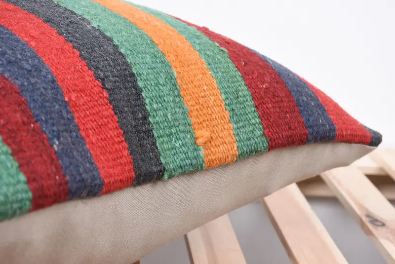 Vintage Kilim Throw Pillow, Living Room Throw Pillow Sham, Kilim Pillow, Handmade Kilim Cushion, 18x18 Red Pillow, Cushion Case, Bed Pillow Case - 7