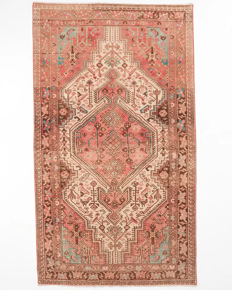 Zarif Pembe ve Bej Halı, 4,5x7,8 ft Şık Kareli Tasarım