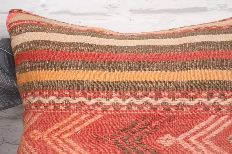 Pillow Cover, Throw Kilim Pillow, 20x20 Red Cushion Cover, Kilim Pillow Cover, Natural Pillow Cover, Vintage Kilim Throw Pillow - 2